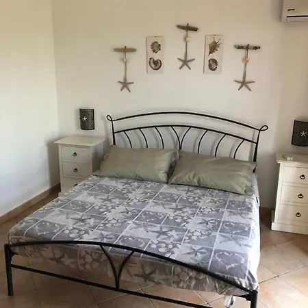 Il Mirto Bianco Bed & Breakfast
